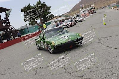 media/Jun-01-2025-CalClub SCCA (Sun) [[eae223c5dd]]/Around pit/